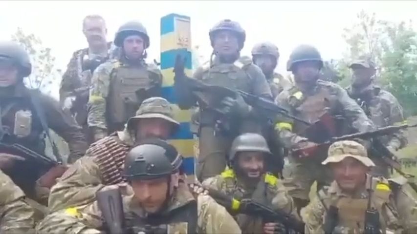 Video: „Jsme tu, pane prezidente.“ Ukrajinci dosáhli hranic s Ruskem